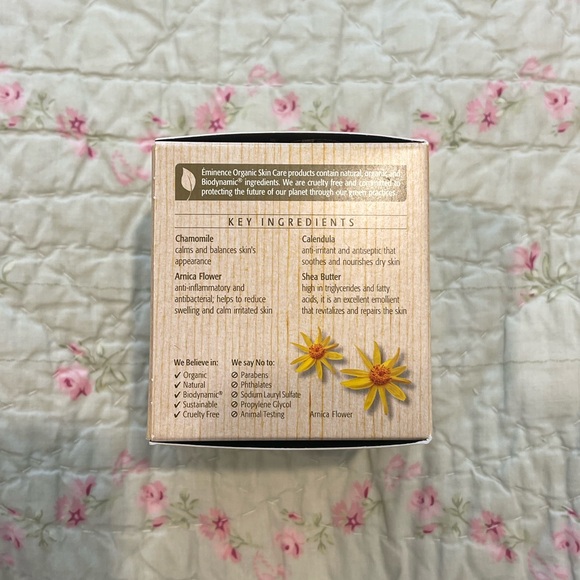 Calm Skin Chamomile Moisturizer - Picture 3 of 6
